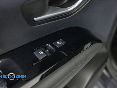 Used 2022 Hyundai Tucson Limited AWD/4WD image 30