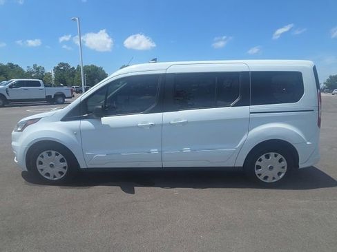 Used 2022 Ford Transit Connect XLT FWD image 16