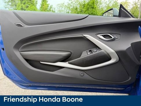 Used 2021 Chevrolet Camaro LT RWD image 14