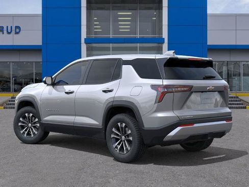New 2027 Chevrolet Equinox LT FWD image 3