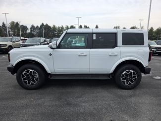 New 2025 Ford Bronco Outer Banks video 2