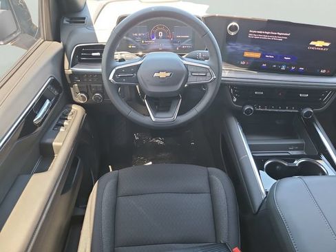 New 2026 Chevrolet Suburban LS w/ LPO, Dark Essentials Package RWD image 19