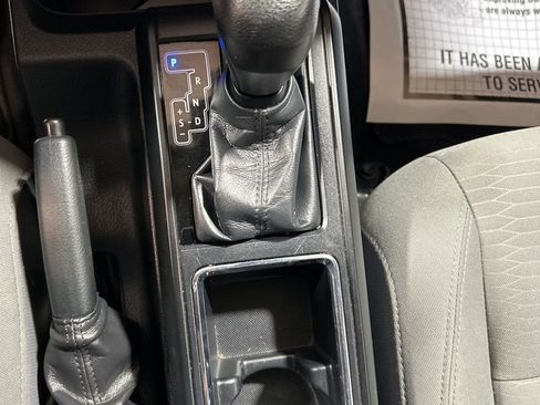 Used 2019 Toyota Tacoma SR w/ SR Convenience Package image 29