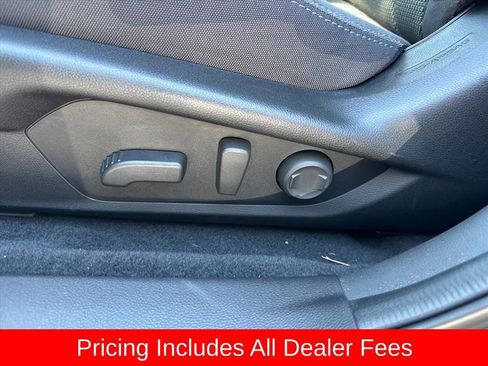 Used 2024 Subaru Crosstrek 2.0i Premium AWD/4WD image 14