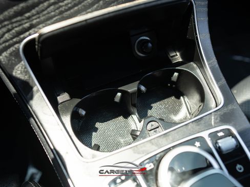 Used 2018 Mercedes-Benz GLC 300 4MATIC Coupe image 35