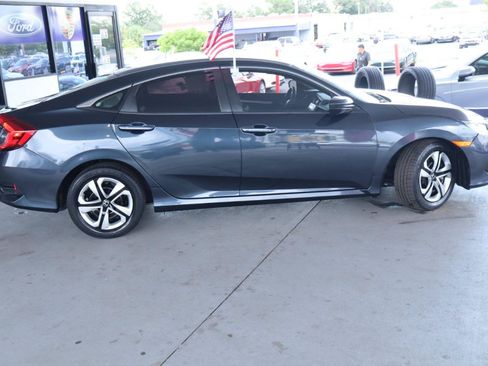 Used 2018 Honda Civic LX image 4