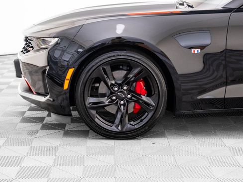 Used 2023 Chevrolet Camaro LT w/ RS Package image 33