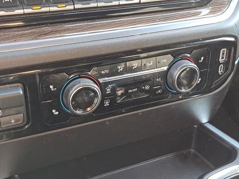 Used 2024 Chevrolet Silverado 1500 RST w/ Convenience Package II image 20