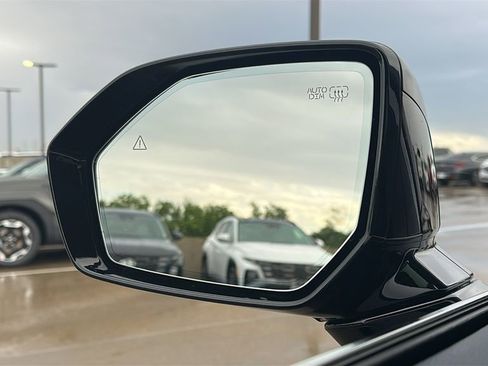 Used 2024 Hyundai Palisade Calligraphy image 19