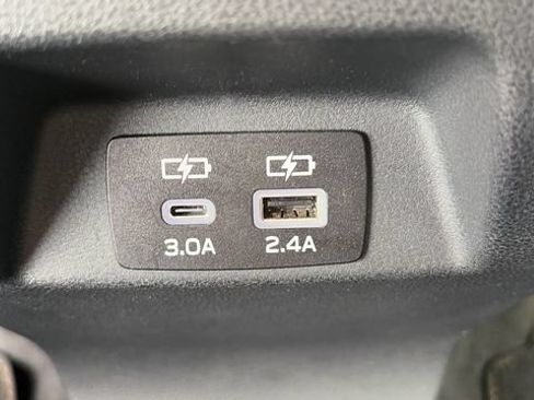 Used 2025 Subaru Crosstrek 2.5i Sport AWD/4WD image 36