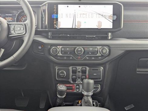 New 2026 Jeep Wrangler Unlimited Rubicon AWD/4WD image 13
