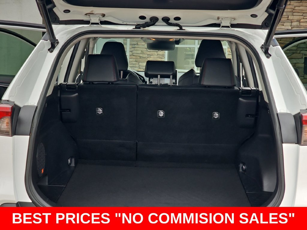 Used 2020 Toyota RAV4 TRD Off-Road AWD/4WD image 12