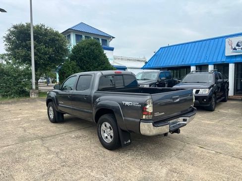 Used 2013 Toyota Tacoma 4x4 Double Cab w/ TRD Off-Road Pkg image 8