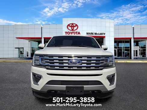 Used 2018 Ford Expedition Max Limited w/ Equipment Group 302A AWD/4WD image 8
