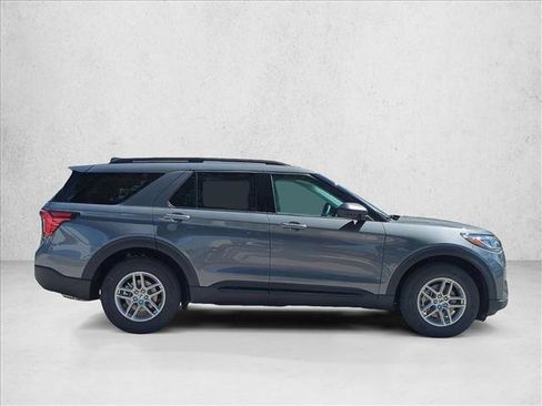 New 2026 Ford Explorer Active w/ Active Comfort Package RWD image 5