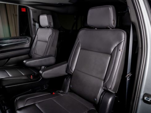 Used 2024 GMC Yukon XL Denali w/ Max Trailering Package image 25