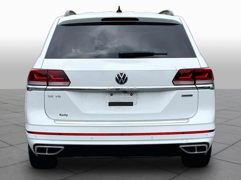 Used 2021 Volkswagen Atlas SE w/ Panoramic Sunroof Package AWD/4WD image 5