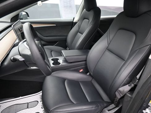 Used 2023 Tesla Model 3 Standard Range RWD image 22