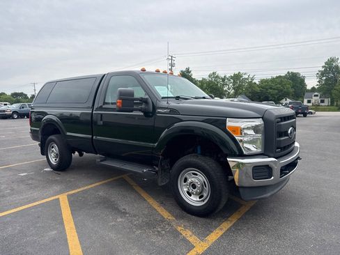 Used 2012 Ford F250 XL w/ PWR Equipment Group AWD/4WD image 4
