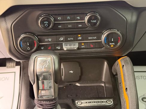 Used 2022 Ford Bronco Badlands AWD/4WD image 21
