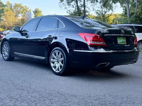 Used 2012 Hyundai Equus Signature RWD image 5