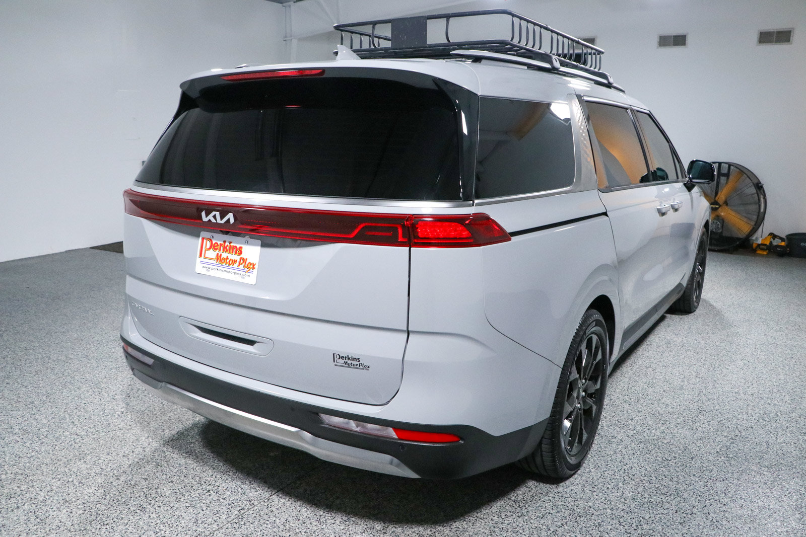 Used 2024 Kia Carnival SX Prestige FWD image 7