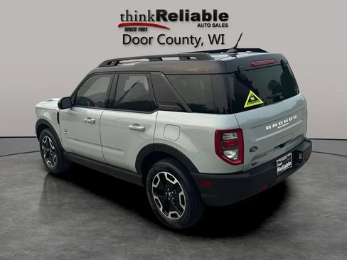 Used 2022 Ford Bronco Sport Outer Banks w/ Tech Package AWD/4WD image 3