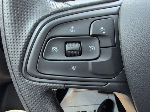 New 2026 Buick Envista Preferred FWD image 13