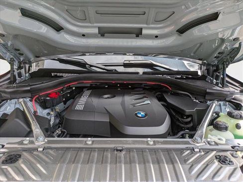 Used 2025 BMW X3 xDrive30i w/ M Sport Package image 18