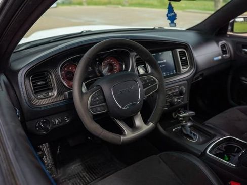 Used 2020 Dodge Charger SRT Hellcat w/ Harman/Kardon Audio Group RWD image 13