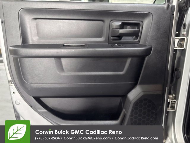 Used 2014 RAM 2500 Tradesman w/ Chrome Appearance Group AWD/4WD image 25