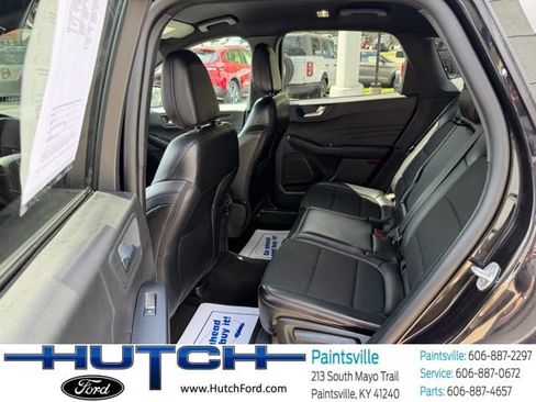 Used 2025 Ford Escape ST-Line Select AWD/4WD image 13