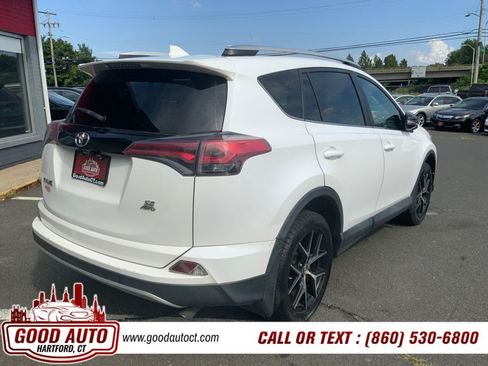 Used 2016 Toyota RAV4 SE AWD/4WD image 5