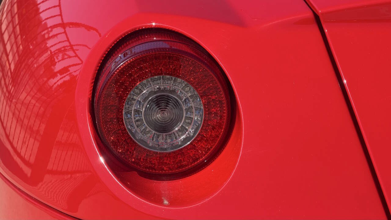Used 2007 Ferrari 599 GTB Fiorano RWD image 16