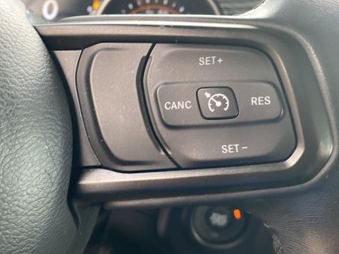 Certified 2021 Jeep Wrangler Unlimited Sport image 17