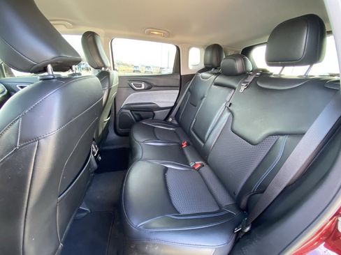 Used 2022 Jeep Compass Latitude image 24