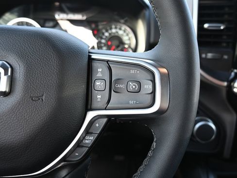 Used 2025 RAM 1500 Lone Star image 7