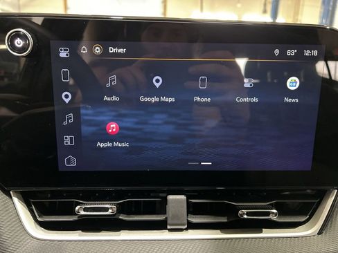 Used 2026 Chevrolet Equinox LT w/ Convenience Package II image 26