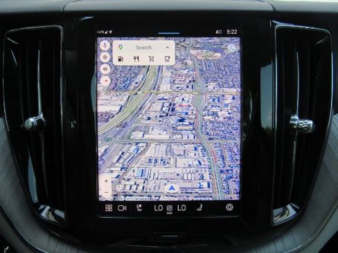 Used 2023 Volvo XC60 B5 Plus w/ Protection Package Premier image 11