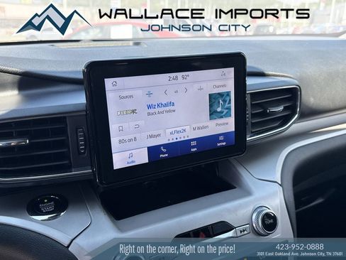 Used 2020 Ford Explorer XLT w/ Equipment Group 202A AWD/4WD image 23