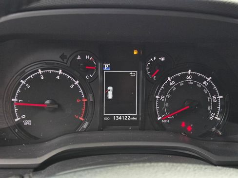 Used 2021 Toyota 4Runner Trail Special Edition AWD/4WD image 27