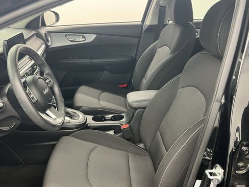 Used 2024 Kia Forte LXS image 8