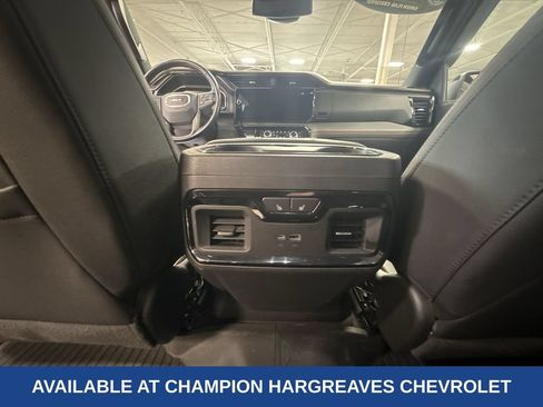 Used 2022 GMC Sierra 1500 AT4 w/ AT4 Preferred Package AWD/4WD image 29