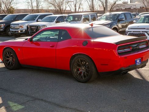 Used 2016 Dodge Challenger SRT Hellcat image 6