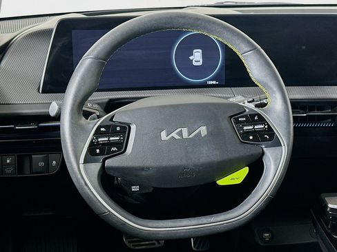 Used 2023 Kia EV6 GT image 18