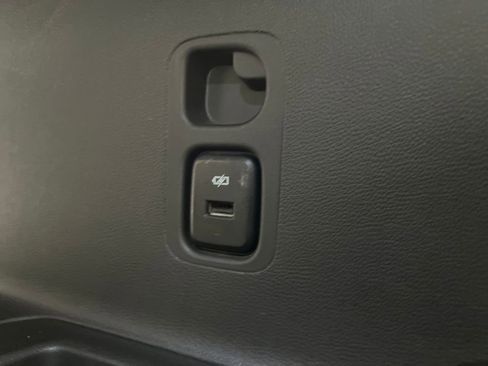 Used 2018 Buick Enclave Premium image 34