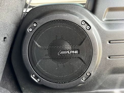 Certified 2023 Jeep Wrangler Unlimited Rubicon AWD/4WD image 12