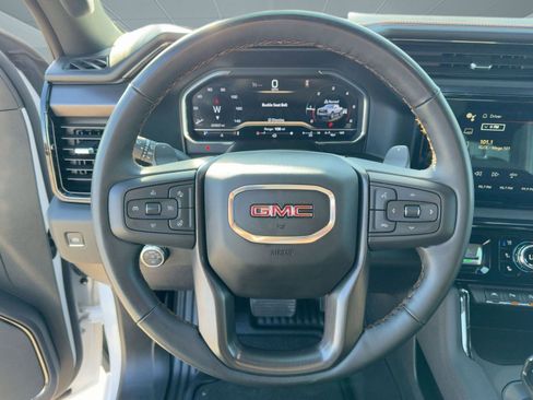 Used 2024 GMC Sierra 1500 AT4 image 16