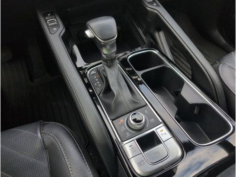 Used 2024 Kia Telluride EX X-Line image 21