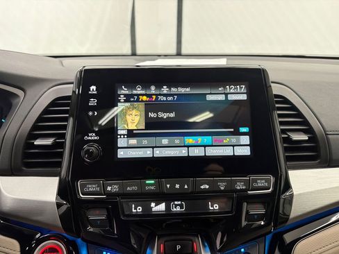Used 2020 Honda Odyssey Elite image 32